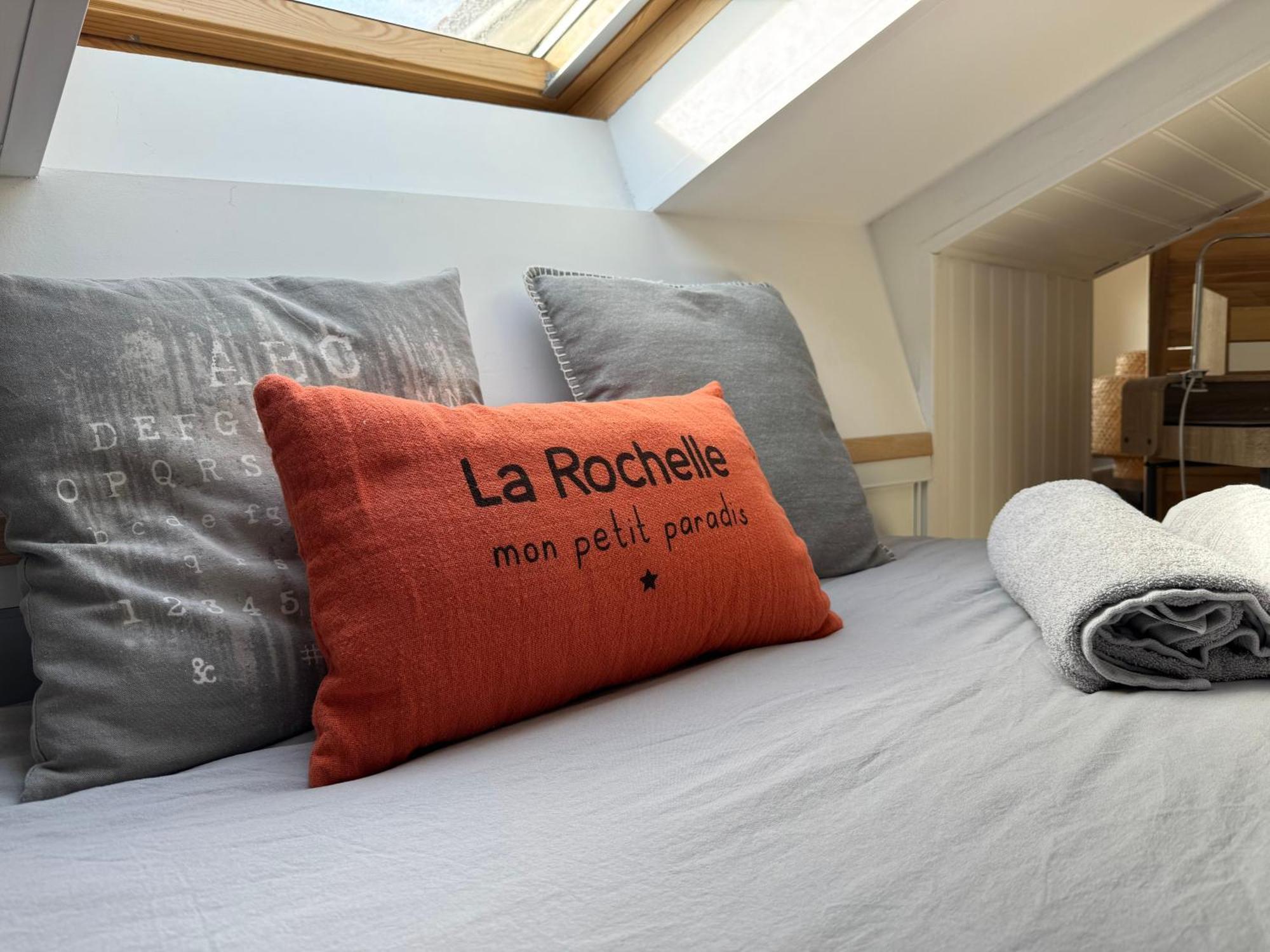 Ღ La Cabane Rochelaise • Vue Sur Le Vieux-Port La Rochelle  Buitenkant foto